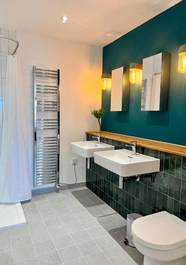Front With Sea Views Sleeps 6 Apartment