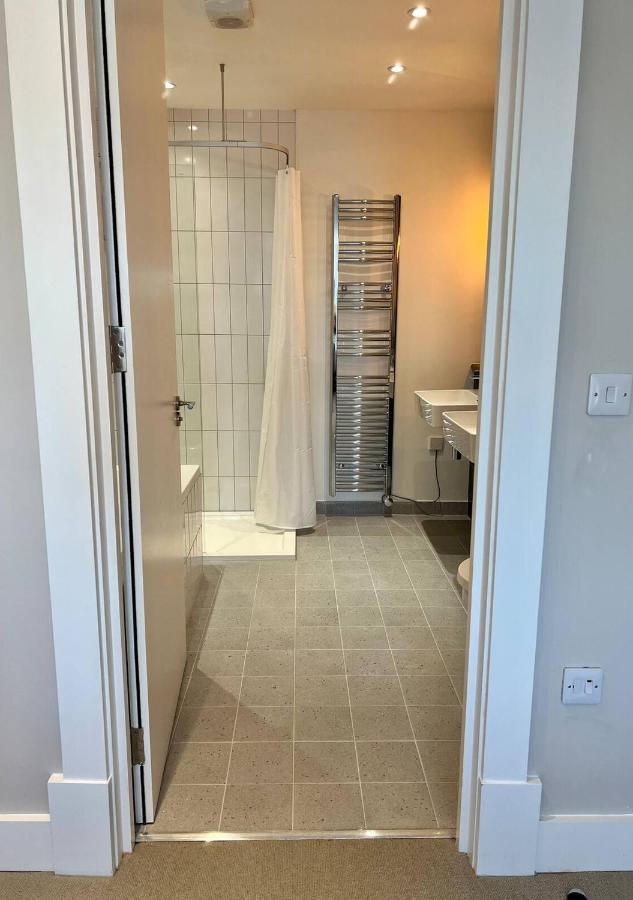 Front With Sea Views Sleeps 6 Margate