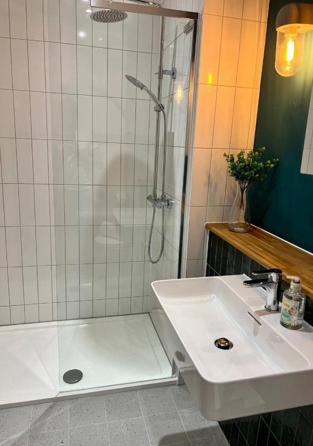 Front With Sea Views Sleeps 6 * Margate