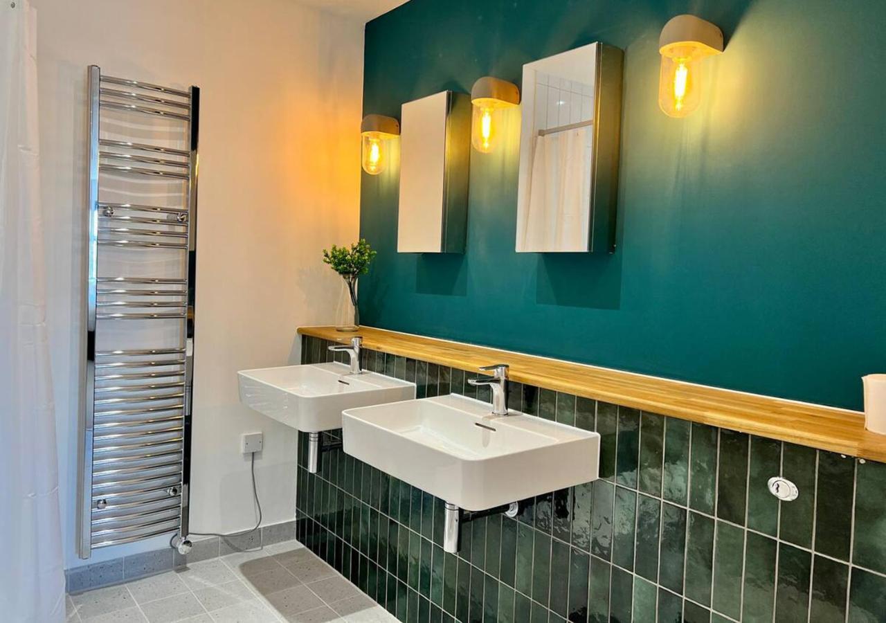 Apartment Front With Sea Views Sleeps 6