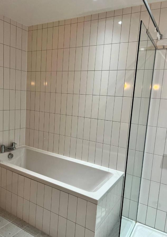Apartment Front With Sea Views Sleeps 6 *